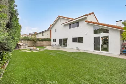 8792 Baywood Drive, Huntington Beach, CA 92646 - Photo 5