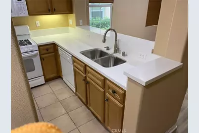 221 Dewdrop, Irvine, CA 92603 - Photo 11