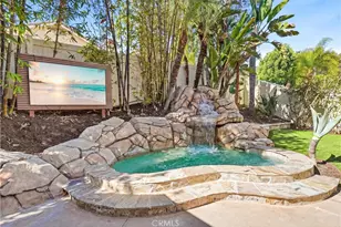 29 Marseille, Lake Forest, CA 92610 - Photo 25