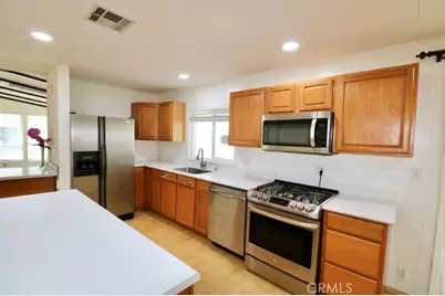 14055 Lake View Drive #14, La Mirada, CA 90638 - Photo 19