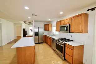 14055 Lake View Dr, La Mirada, CA 90638 - Photo 21