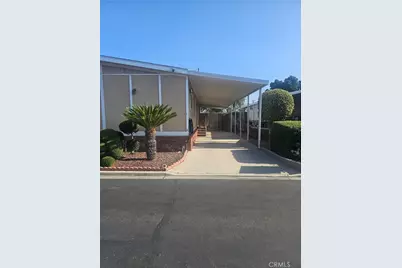 14055 Lake View Drive #14, La Mirada, CA 90638 - Photo 3
