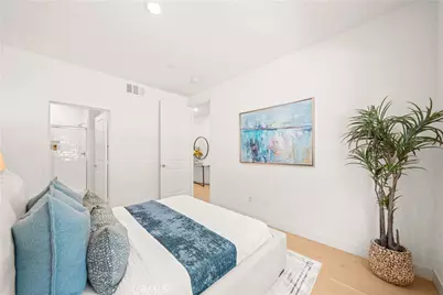 271 Lynx, Irvine, CA 92618 - Photo 7