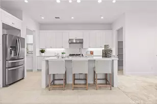 106 Glydon, Irvine, CA 92618 - Photo 5