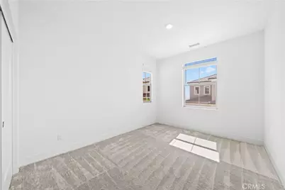 106 Glydon, Irvine, CA 92618 - Photo 23