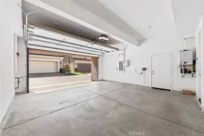 106 Glydon, Irvine, CA 92618 - Photo 29
