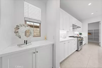 106 Glydon, Irvine, CA 92618 - Photo 11