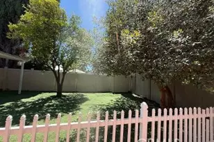 4711 Aqueduct, Encino, CA 91436 - Photo 19