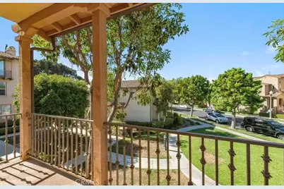 12 Tall Oak, Irvine, CA 92603 - Photo 5