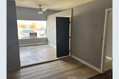 16183 Main, Hesperia, CA 92345 - Photo 7