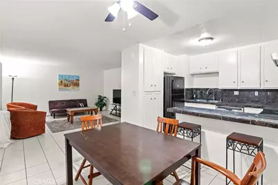 444 Obispo Avenue #3, Long Beach, CA 90814 - Photo 1