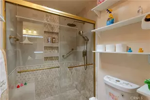 5086 Cinnamon, Irvine, CA 92612 - Photo 21