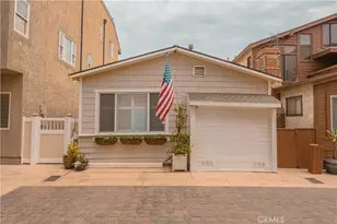 48 B Surfside Ave, Surfside, CA 90743 - Photo 9