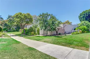 2305 C Via Puerta, Laguna Woods, CA 92637 - Photo 25
