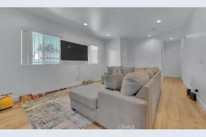 11031 Burin, Inglewood, CA 90304 - Photo 5