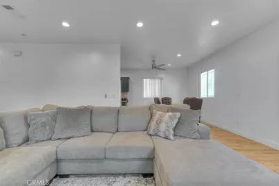 11031 Burin, Inglewood, CA 90304 - Photo 27