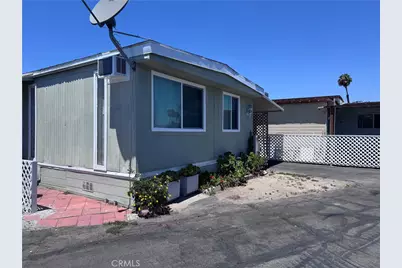 220 Vienna, Santa Ana, CA 92703 - Photo 3