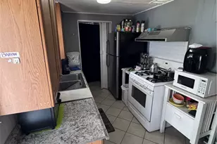 220 Vienna, Santa Ana, CA 92703 - Photo 9
