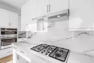 187 Yugen, Irvine, CA 92618 - Photo 5