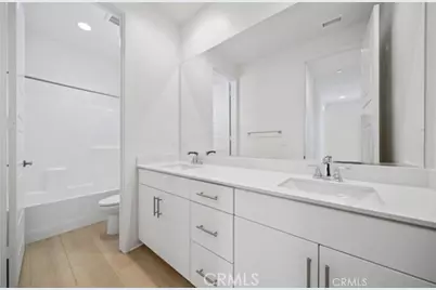 187 Yugen, Irvine, CA 92618 - Photo 19
