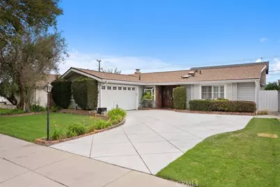 5681 Littler, Huntington Beach, CA 92649 - Photo 3