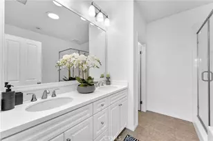 56 Talisman, Irvine, CA 92620 - Photo 23