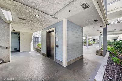 720 W 4th #318, Long Beach, CA 90802 - Photo 17