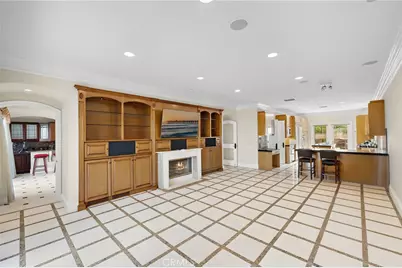 55 Montecito, Corona del Mar, CA 92625 - Photo 13