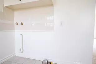 219 S Oak St, Orange, CA 92866 - Photo 35