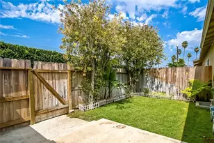 219 S Oak St, Orange, CA 92866 - Photo 17