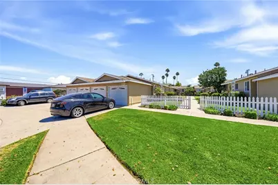 219 S Oak Street, Orange, CA 92866 - Photo 13