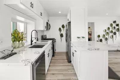 32082 Coast Hwy, Laguna Beach, CA 92651 - Photo 7