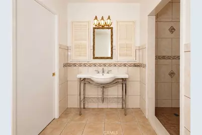 5138 Southridge, Los Angeles, CA 90043 - Photo 29