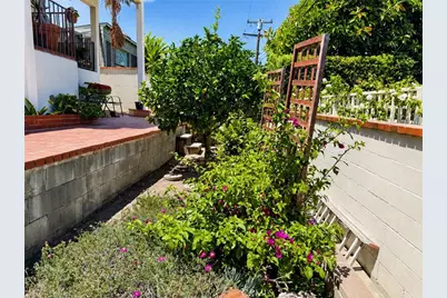 5138 Southridge, Los Angeles, CA 90043 - Photo 37