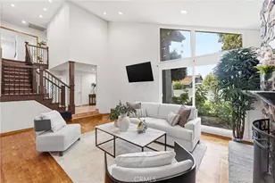 5872 Meadowbrook Dr, Huntington Beach, CA 92649 - Photo 11