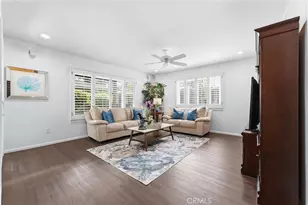 5872 Meadowbrook Dr, Huntington Beach, CA 92649 - Photo 25
