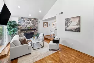 5872 Meadowbrook Dr, Huntington Beach, CA 92649 - Photo 9