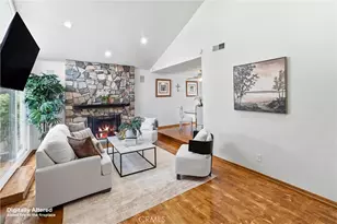 5872 Meadowbrook Dr, Huntington Beach, CA 92649 - Photo 7