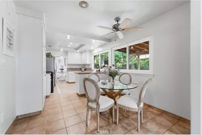 5872 Meadowbrook Drive, Huntington Beach, CA 92649 - Photo 17