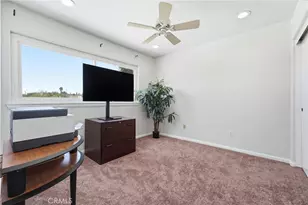 5872 Meadowbrook Dr, Huntington Beach, CA 92649 - Photo 53