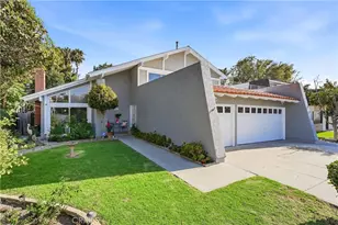 5872 Meadowbrook Dr, Huntington Beach, CA 92649 - Photo 3