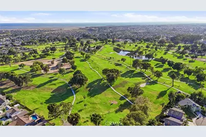 5872 Meadowbrook Drive, Huntington Beach, CA 92649 - Photo 65