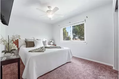 5872 Meadowbrook Drive, Huntington Beach, CA 92649 - Photo 49