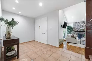5872 Meadowbrook Dr, Huntington Beach, CA 92649 - Photo 7