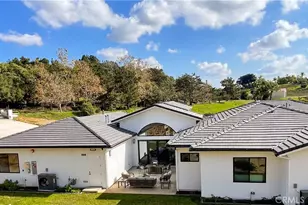 2027 Via Monserate, Fallbrook, CA 92028 - Photo 9