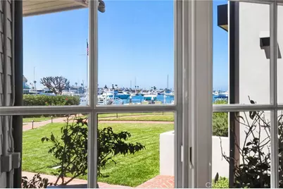21 Bay Island, Newport Beach, CA 92661 - Photo 17