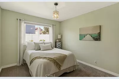 8381 Seaport Dr., Huntington Beach, CA 92646 - Photo 19