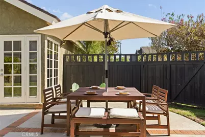 8381 Seaport Dr., Huntington Beach, CA 92646 - Photo 23
