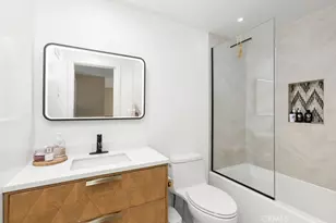 20932 Coastview Ln, Huntington Beach, CA 92648 - Photo 19
