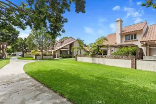 20932 Coastview Ln, Huntington Beach, CA 92648 - Photo 25